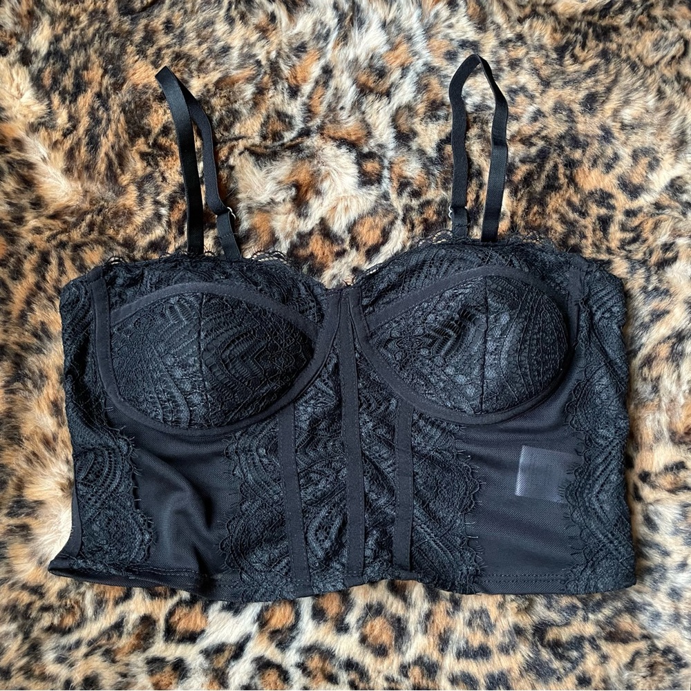 Black Lace Bustier Hook and Eye Closure Gothic medium